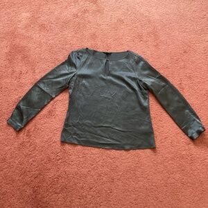 Brooks Brothers Silk Blouse Top with Key Hole Detail Size 8